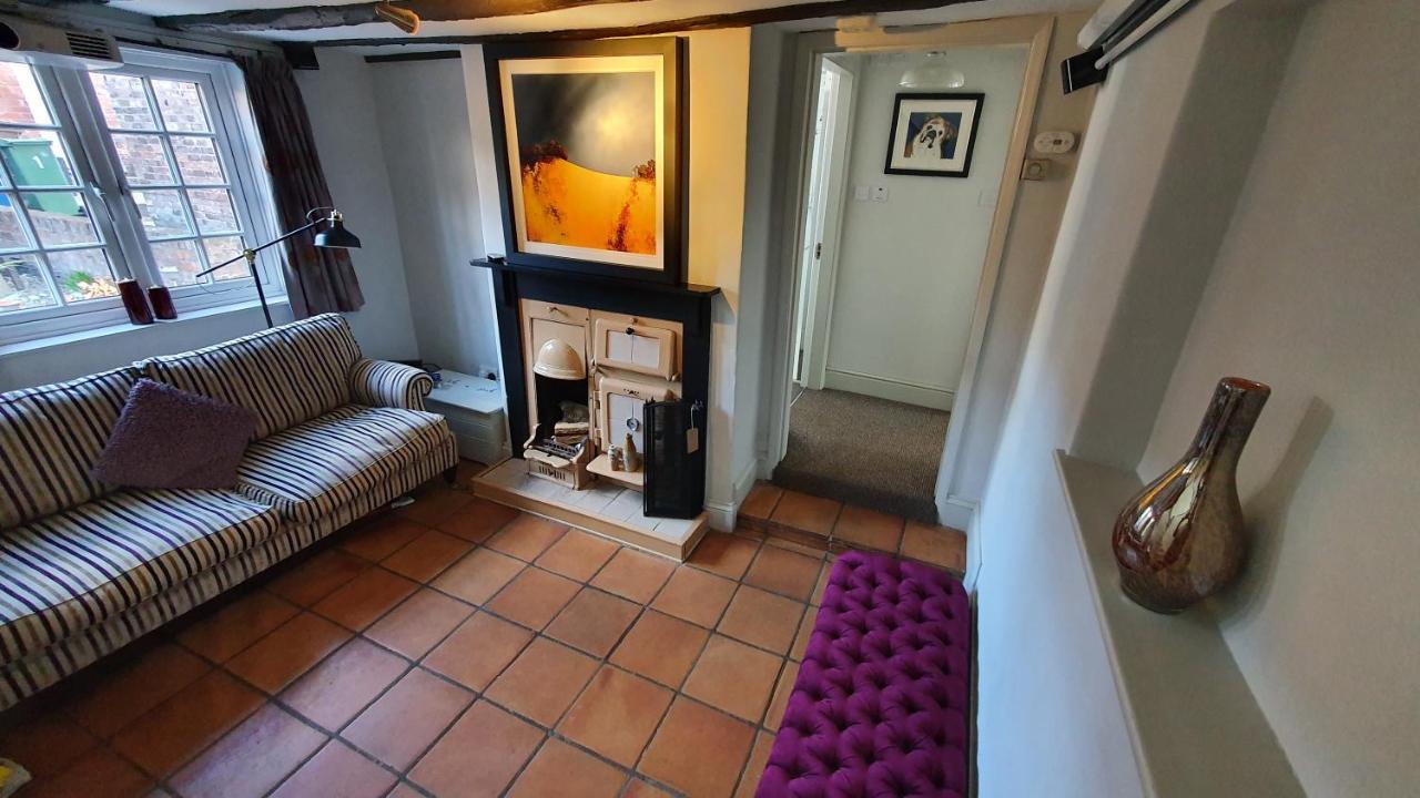 Holly Cottage, Hidden Gem In The Yorkshire Wolds Welton  Buitenkant foto